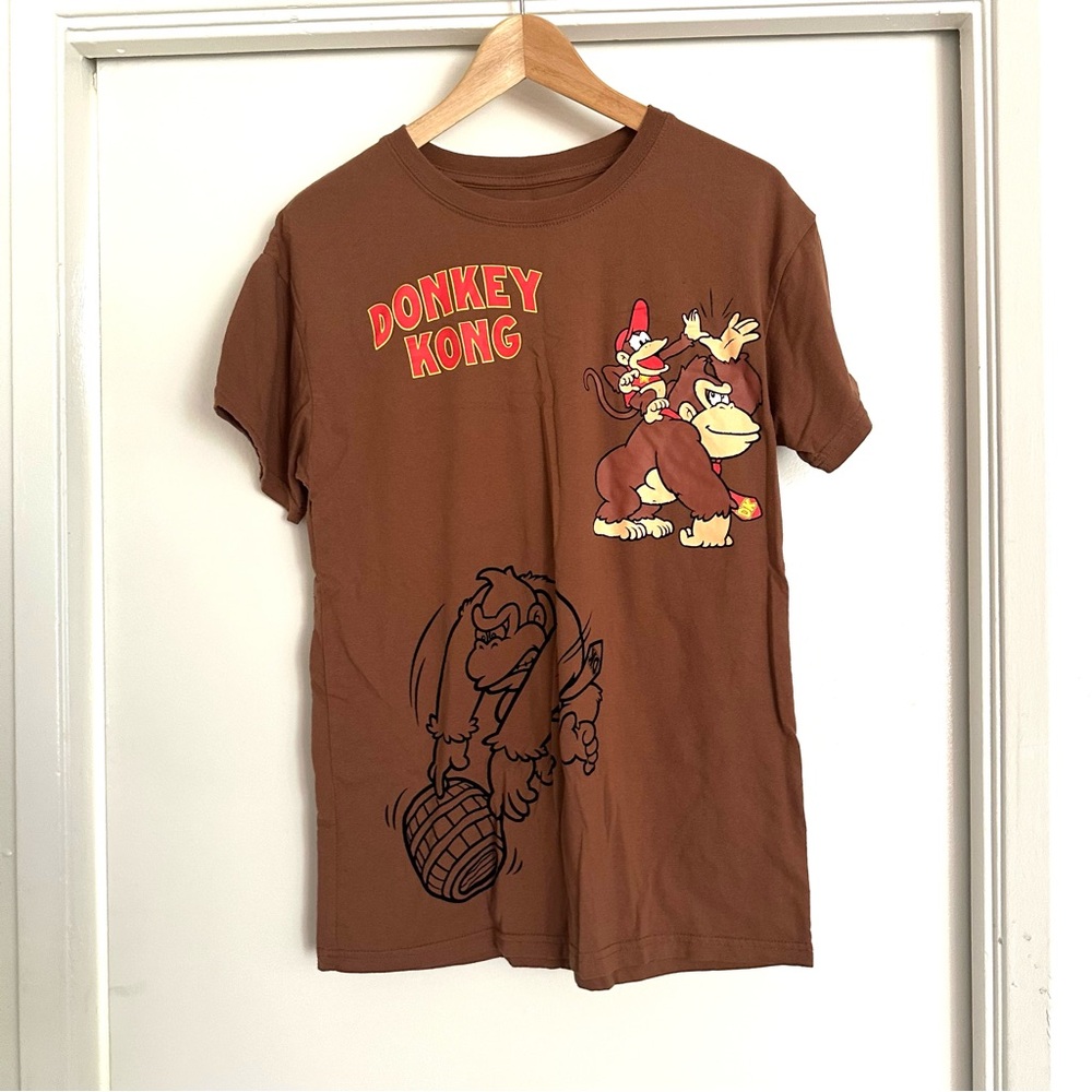 Vintage Nintendo Donkey Kong Brown T-Shirt – Classic Gaming Graphic Tee